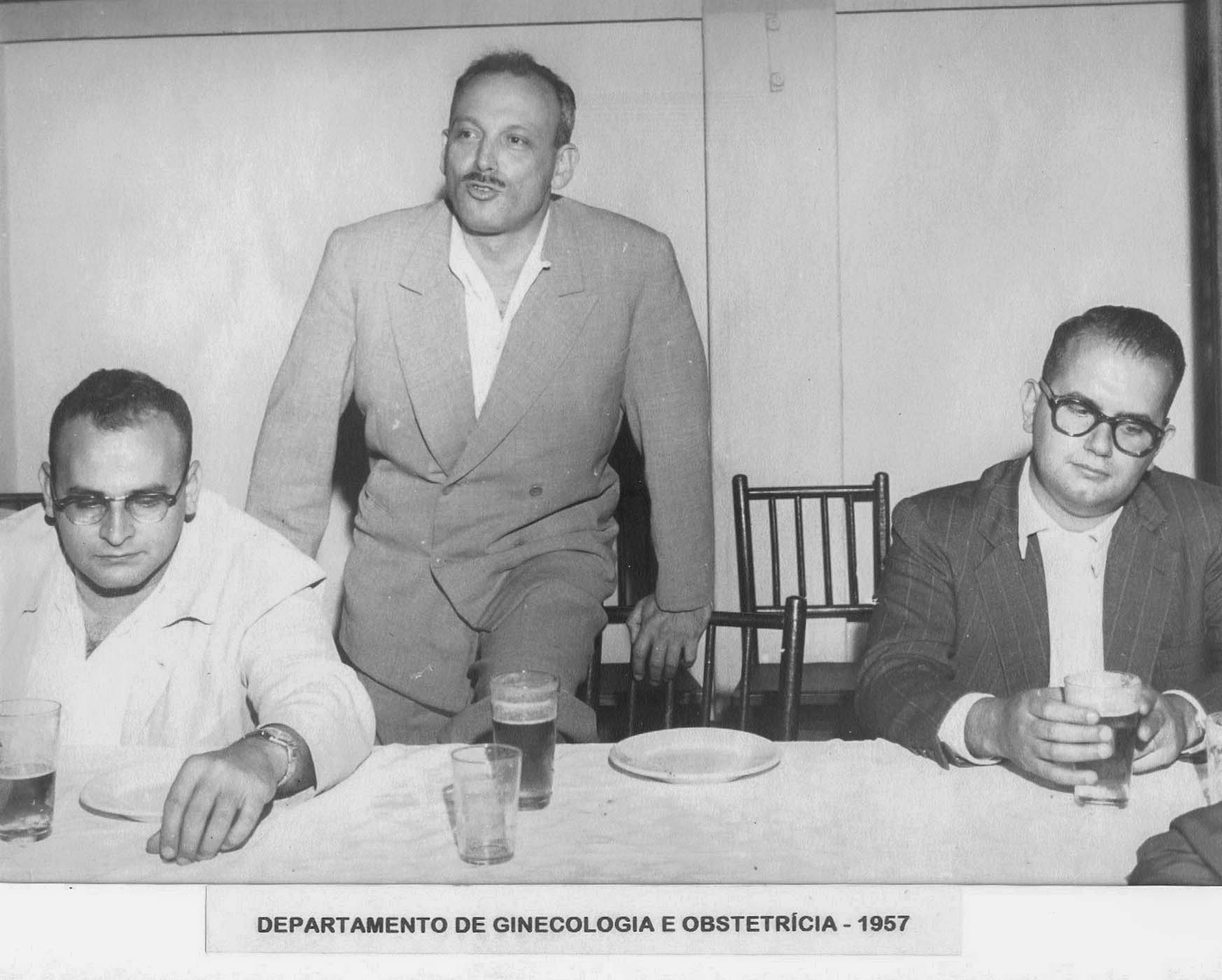 1957