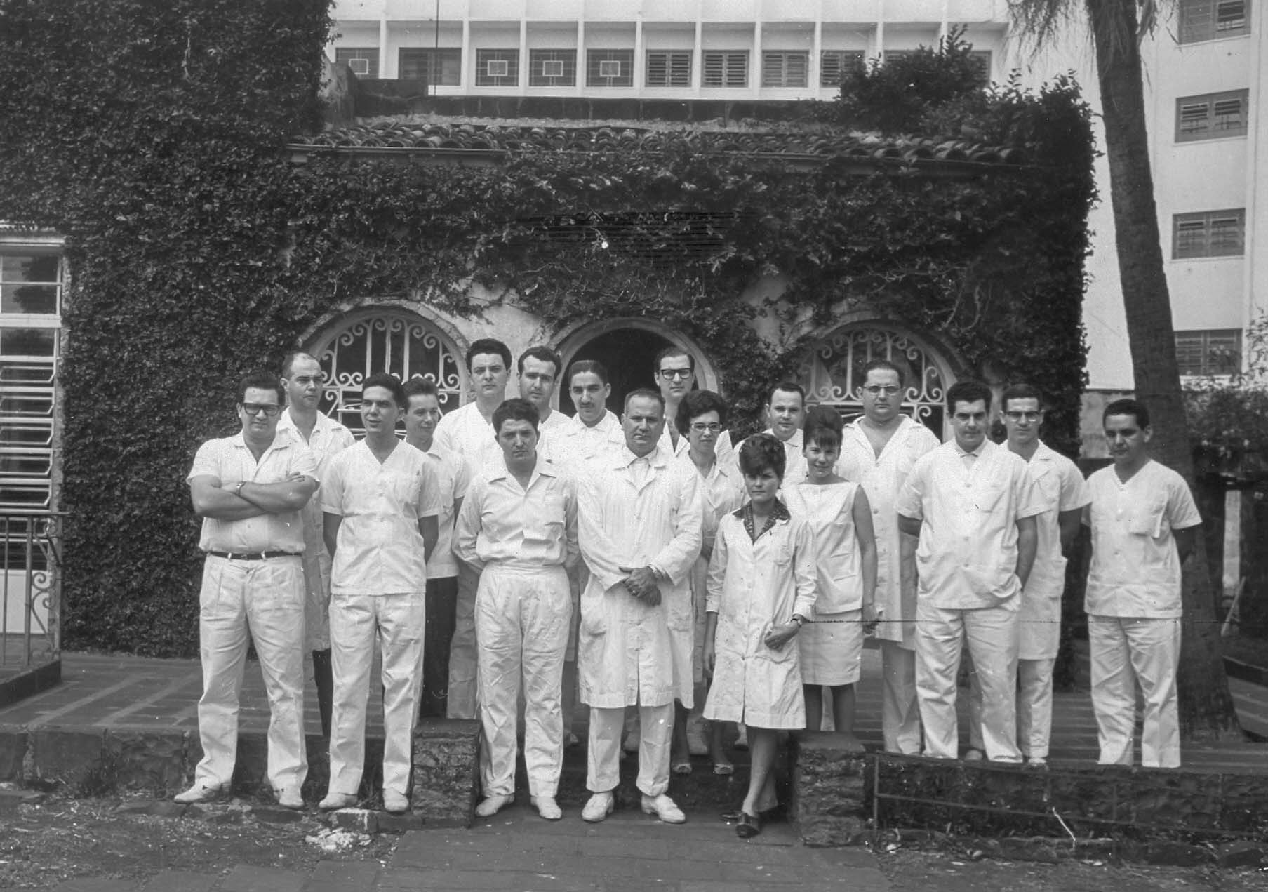 1963